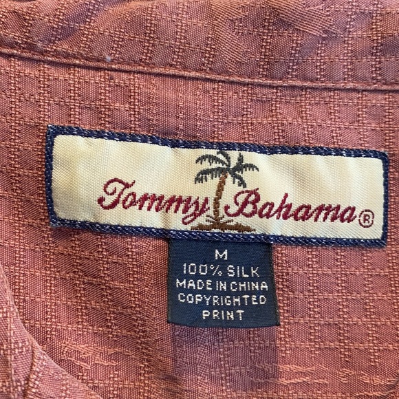 Tommy Bahama red Silk button down casual shirt M - Picture 6 of 8